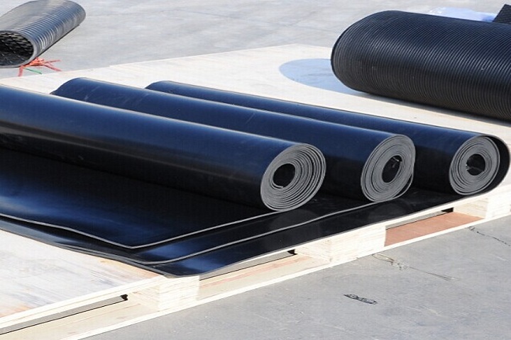 Here are some of our round dot rubber sheets