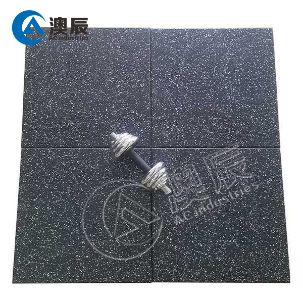 Rubber motion floor-creates ideal motion floor